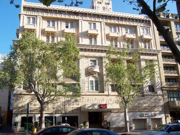 Mercure Grosvenor Hotel