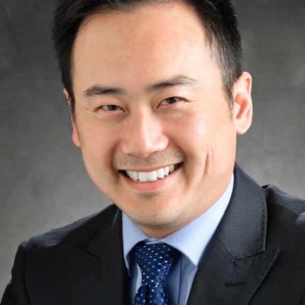 Dr Namson Lau